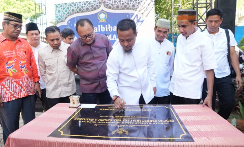 Gubernur Andi Sudirman Resmikan Sekretariat IKA SMAN 6 Makassar