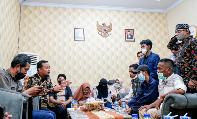 WNI asal Sulsel yang Dievakuasi dari Sudan Diterima Gubernur Andi Sudirman