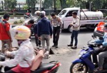 Jalan Dilubangi Korban Kecelakaan Lalu Lintas Berjatuhan, Warga Sesalkan Respons Pemerintah Lamban