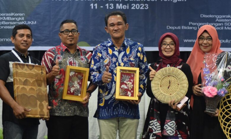 Diikuti 30 UKM Kota Palu, Kegiatan Peningkatan SDM Ditutup Kadis UMKM Naker 