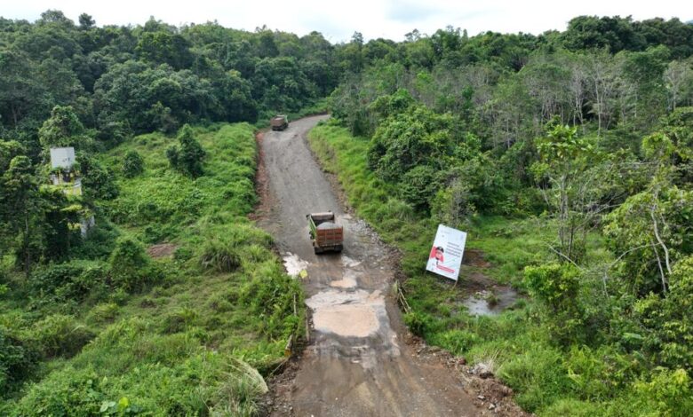 Ruas Jalan Ussu - Nuha - Beteleme Dikerjakan Sepanjang 3,7 KM, Gubernur Andi Sudirman: Hubungkan Sulsel-Sulteng