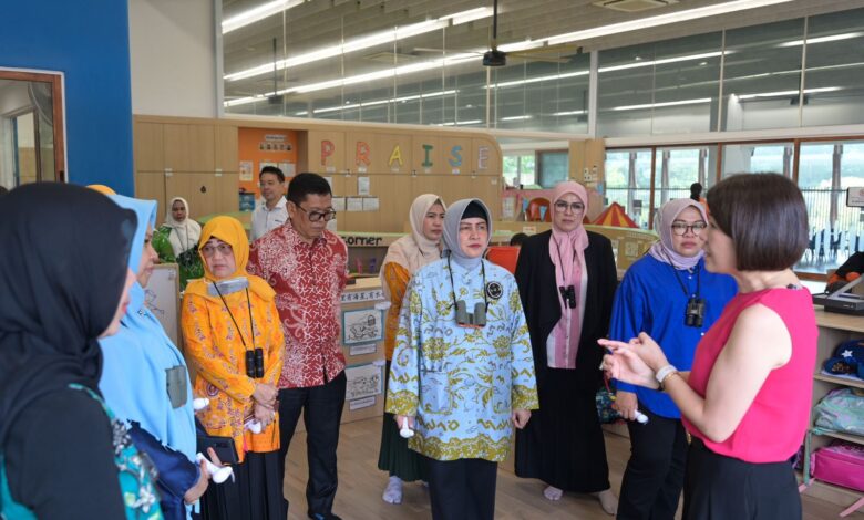 Bunda PAUD Kota Makassar Studi Banding Bersama 32 Kepsek di Singapura