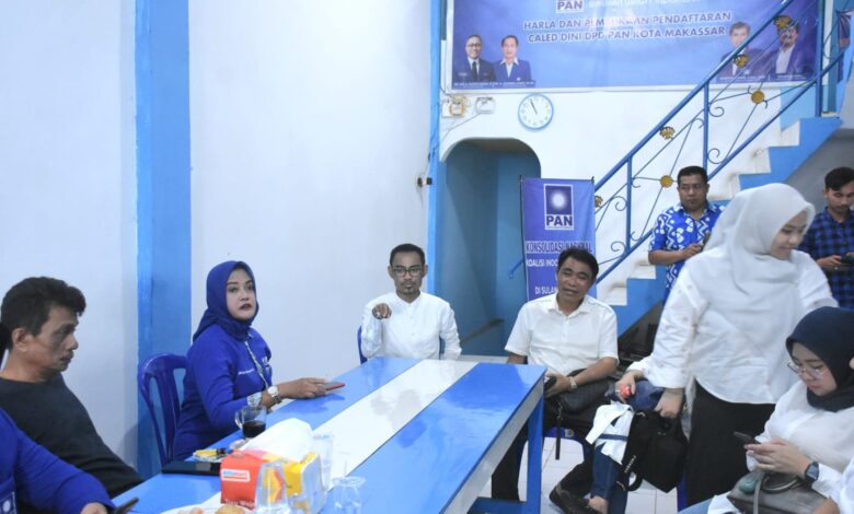 Sahruddin Said resmi menyerahkan berkas pendaftaran sebagai calon legislatif (caleg) ke Sekretariat PAN Makassar, Rabu (10/5/2023).