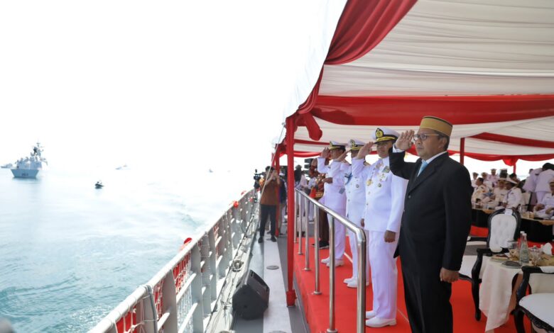 Danny Pomanto Bersama Panglima TNI Ikuti International Fleet Review