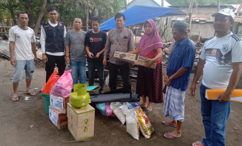 Korban Kebakaran di Bantaeng Terima Bantuan Logistik dari BPBD Sulsel