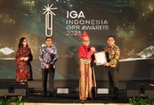 Dinas Kominfo Makassar Terima Dua Penghargaan dari IGA 2023