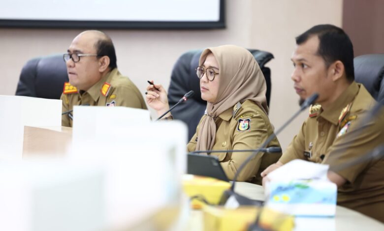 Rakor P3KE, Fatmawati Rusdi Kumpulkan Camat Lurah Tagih Data Update Warga