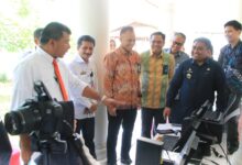 Andi Utta Luncurkan Loket Layanan Adminduk Desa dan Kelurahan