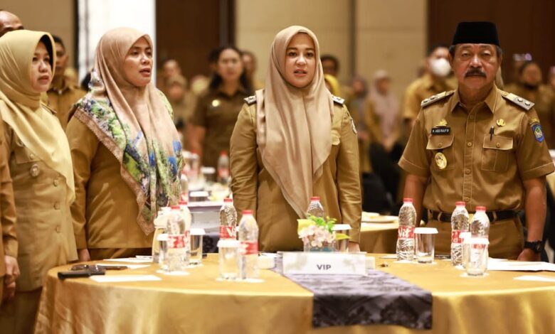 Wawali Makassar Hadiri Rapat Penanggulangan Kemiskinan Tingkat Provinsi