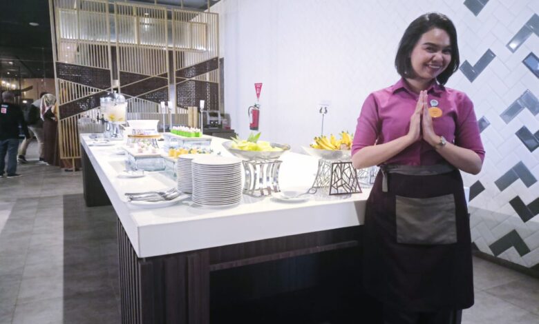 Makan siang MURAH dan LEZAT hanya di MERCURE MAKASSAR NEXA PETTARANI