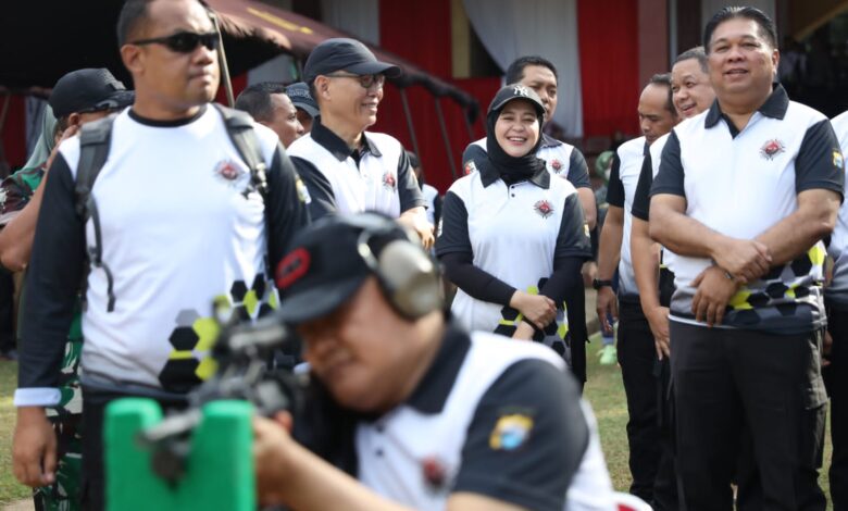 Wawali Makassar Dampingi Kapolda Buka Bhayangkara Competition Shot 2023
