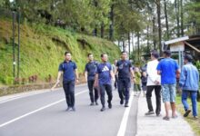 Nikmati Sejuknya Malino, Gubernur Andi Sudirman Jalan Pagi Sejauh 4 Km