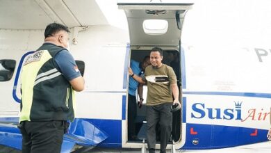 Dapat Subsidi Penerbangan Pemprov Sulsel, Andi Sudirman Naik Pesawat Susi Air Makassar-Bone