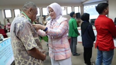 Wakil Wali Kota Makassar Lakukan Pelepasan Tim Terpadu Pemeriksaan Hewan Qurban