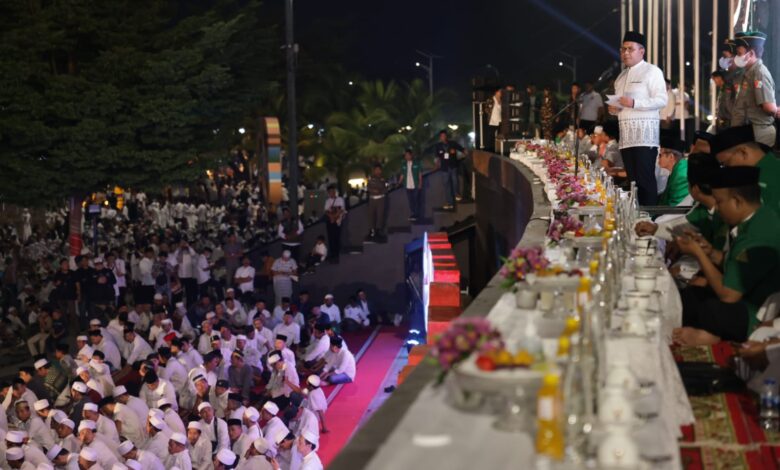 Danny Pomanto Bersama Puluhan Ribu Masyarakat NU Munajat Doa Sambut Tahun Baru Islam 1 Muharram 1445 H