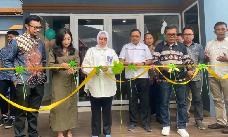 Bunda PAUD Makassar Resmikan TK dan PAUD Abigail Preschool