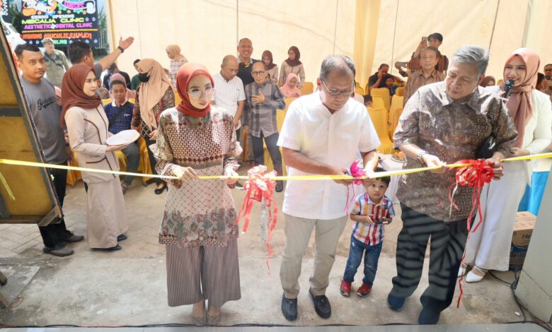 Grand Opening Meicalia Aesthetic & Dental Clinic, Danny Pomanto Makassar Semakin Makmur!