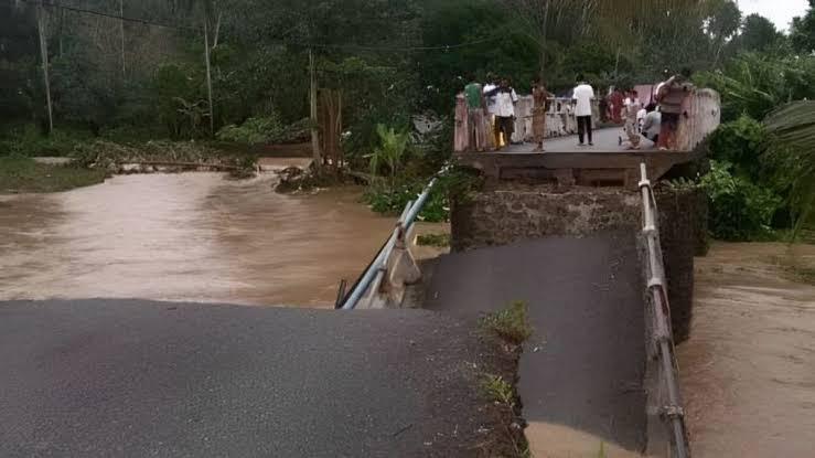 BPBD Sulteng Catat 28 Rumah Terendam Banjir dan 1 Jembatan Amruk