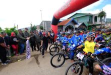Bupati Gowa Lepas Ratusan Biker Mountain Bike Challenge Beautiful Malino 2023
