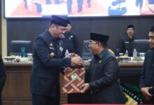 Pelaksanaan APBD Gowa TA 2022 Ditetapkan Jadi Perda, SKPD Yang Capai Target Diminta Diberi Reward