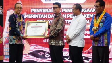 Pemda Bulukumba Menerima Penghargaan Atas Peran Aktif Melindungi Kekayaan Intelektual dari Kemenkumham