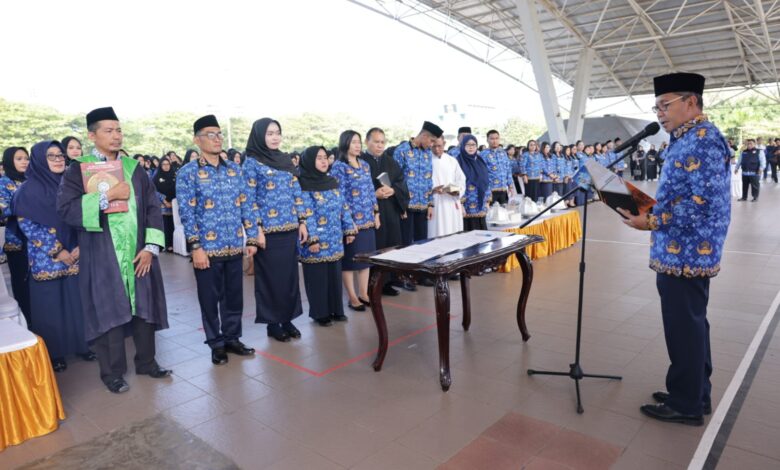 Serahkan SK P3K, Danny Pomanto Jadilah Guru yang Berdedikasi dan Mencerdaskan Bangsa