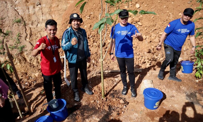 Wali Kota Danny Pomanto-Bima Arya dan Ratusan Delegasi YCC Apeksi Tanam Pohon Tabebuya