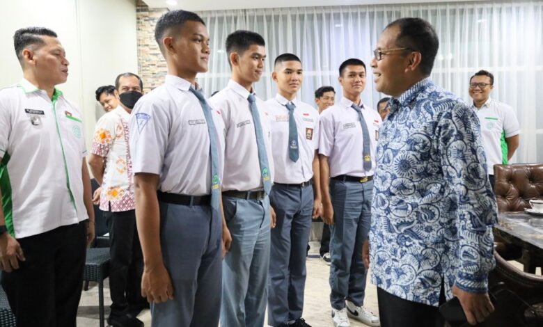 Danny Pomanto Semangati Pelajar Makassar Lolos Paskibraka Tingkat Nasional dan Sulsel