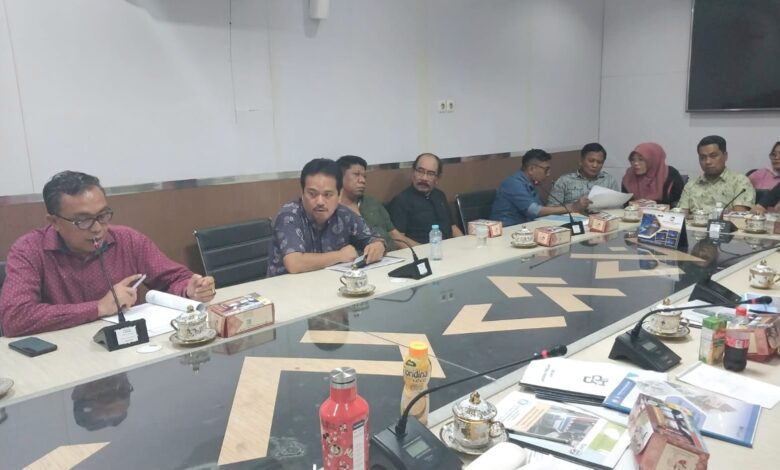 Wali Kota Makassar Sikapi Desakan Komisi B DPRD Makassar Untuk Copot Dirut PD Pasar Makassar Raya