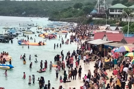 Libur Idul Adha di Pantai Tanjung Bira Bulukumba, Karcis Capai 17.380