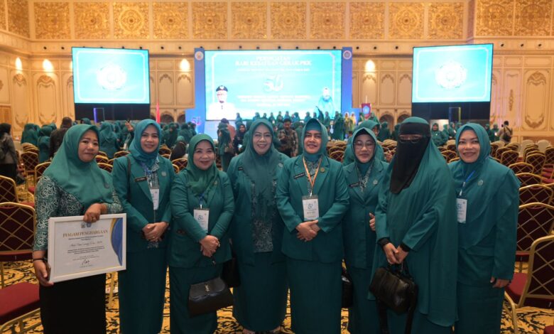 Membanggakan, TP-PKK Makassar Raih 3 Juara pada Peringatan HKG PKK Tingkat Provinsi