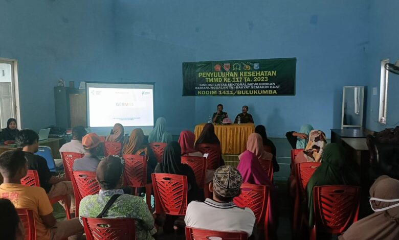 Satgas TMMD Gelar Penyuluhan Kesehatan kepada Warga Bontobahari