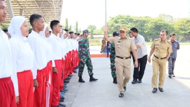 Wali Kota Makassar Pantau Latihan Anggota Paskibraka Makassar Jelang Kemerdekaan RI ke-78