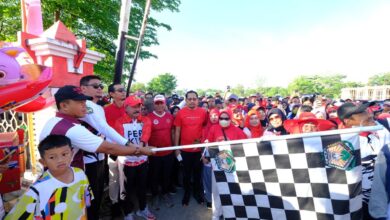 Bupati Adnan Harap Jalan Santai Tingkatkan Kekompakan Antara  Pemerintah dan Masyarakat