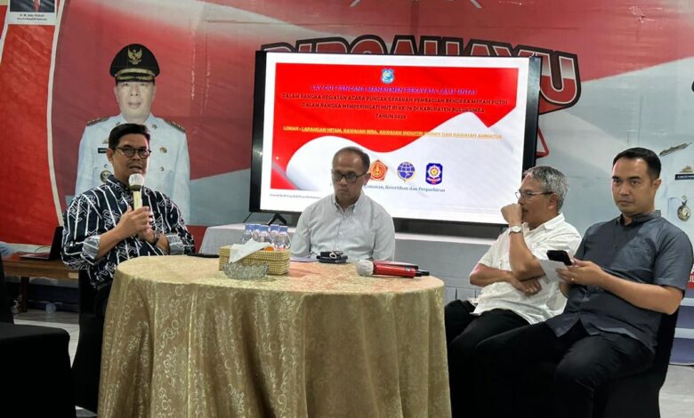 Gerakan Nasional Pembagian 10 Juta Bendera, Wabup Edy Manaf Tamu adalah Keberkahan