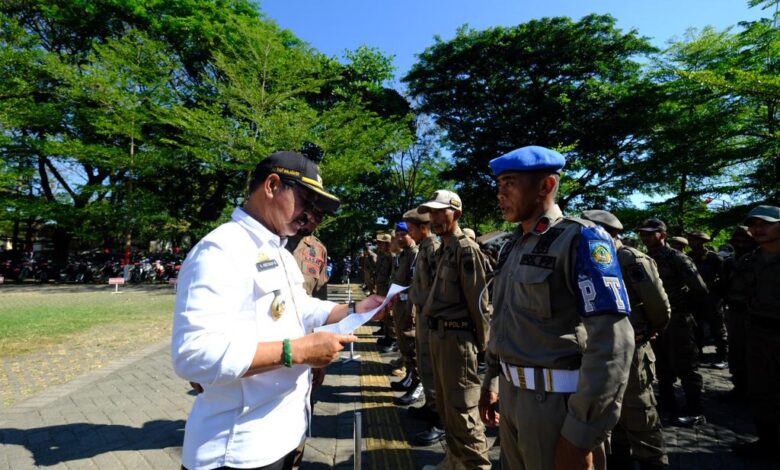 Abd Rauf Minta Personel Satpol PP Gowa Kedepankan Sikap Humanis dalam Bertugas