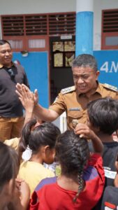 Wali Kota Palu Hadianto Rasyid Kunjungi SD Kecil Wana