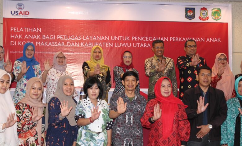 DPPPA Dalduk KB Sulsel - USAID ERAT Gelar Pelatihan Petugas Layanan untuk Cegah Perkawinan Anak