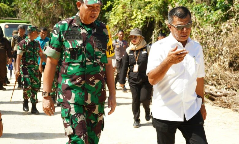 Perintisan Jalan 2.5 Kilometer Brigjen TNI Jauhari Pantau TMMD Bulukumba