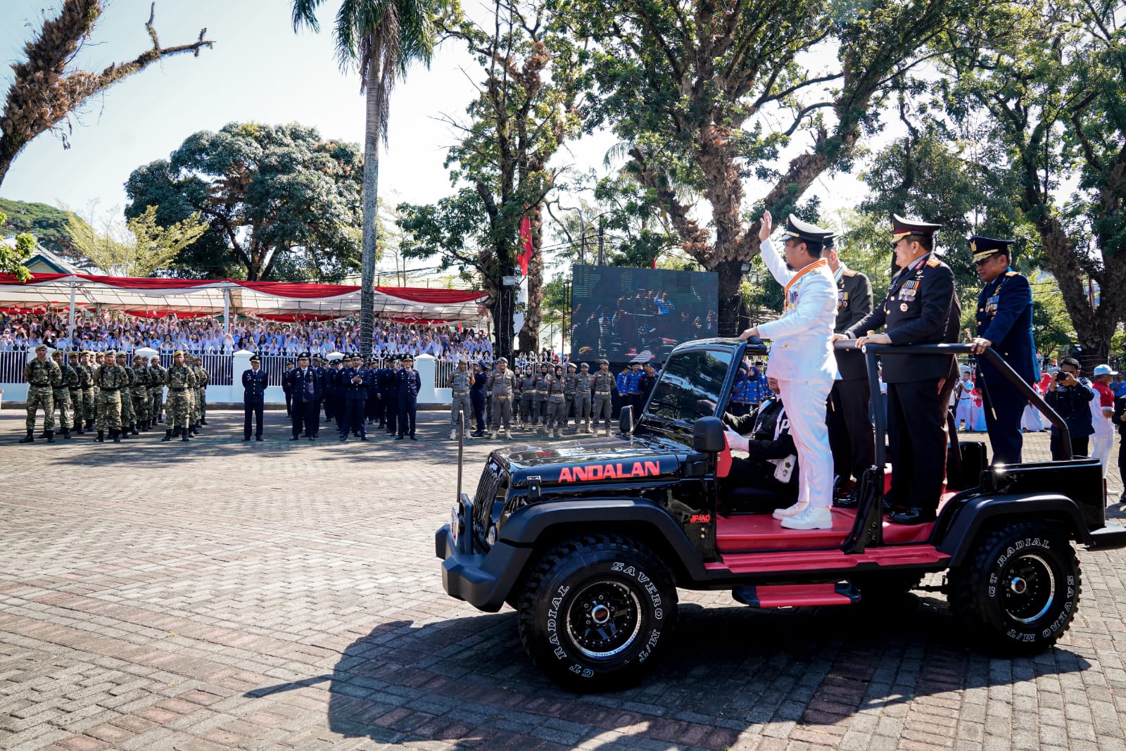 Mobil Listrik Buatan SMKN 2 Pangkep, JIPAND Diresmikan di Upacara 78 Tahun Kemerdekaan RI