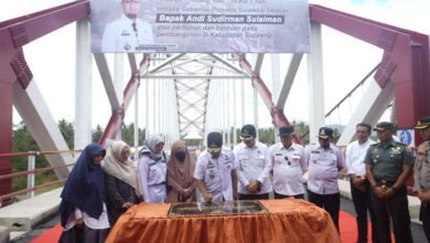 Kaswadi Razak Sebut Pembangunan Jembatan Pacongkang Bukti Perhatian Andi Sudirman Terhadap Masyarakat Soppeng