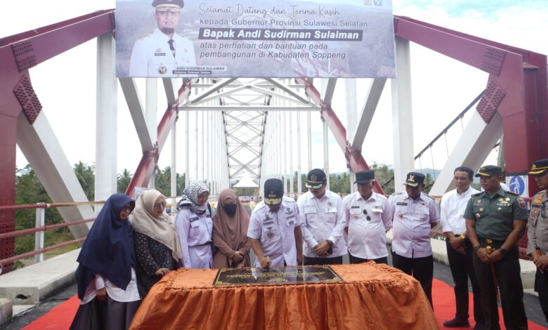 Kaswadi Razak Sebut Pembangunan Jembatan Pacongkang Bukti Perhatian Andi Sudirman Terhadap Masyarakat Soppeng