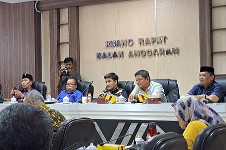 Komisi C DPRD Makassar Gelar RDP Bahas Pengadaan Lahan PSEL