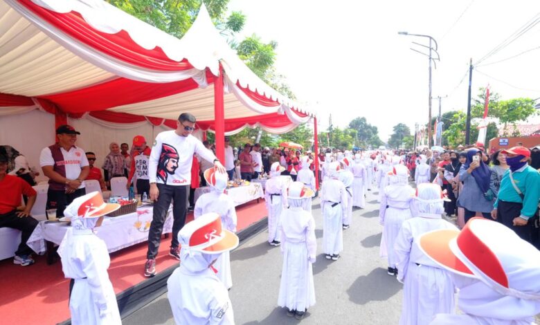 127 Tim Ramaikan Lomba Gerak Jalan Pelajar HUT Ke-78 RI Tingkat Kabupaten Gowa