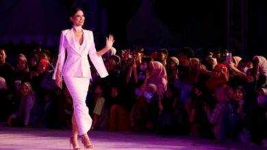 Desainer Asal Laos Tampilkan Koleksi Busana di Fashion Show F8 Makassar