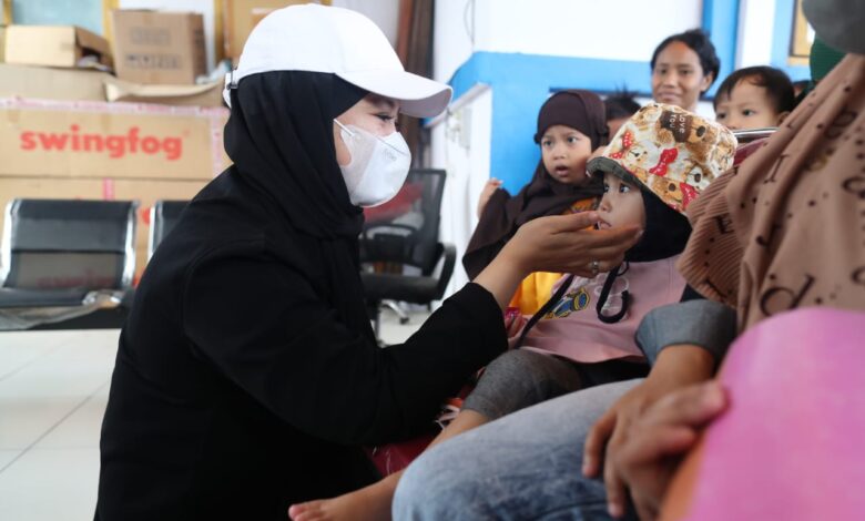 Komitmen Percepat Penurunan Angka Stunting, Fatmawati Rusdi Rutin Grebek Stunting