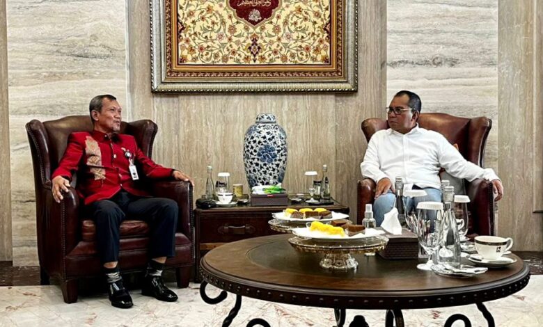 Masuki Purnabakti, Kepala BPS Makassar Pamit ke Wali Kota Danny Pomanto