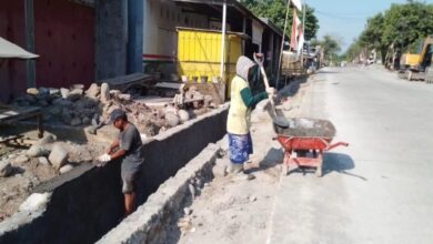 Segera Rampung, Rekonstruksi Ruas Jalan Bu'rung-Bu'rung – Bili-Bili di Gowa Progres Penanganan Bahu Beton