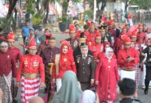 Ketua TP PKK Makassar Hadiri Upacara Hari Kemerdekaan RI ke-78 di Anjungan Pantai Losari Makassar