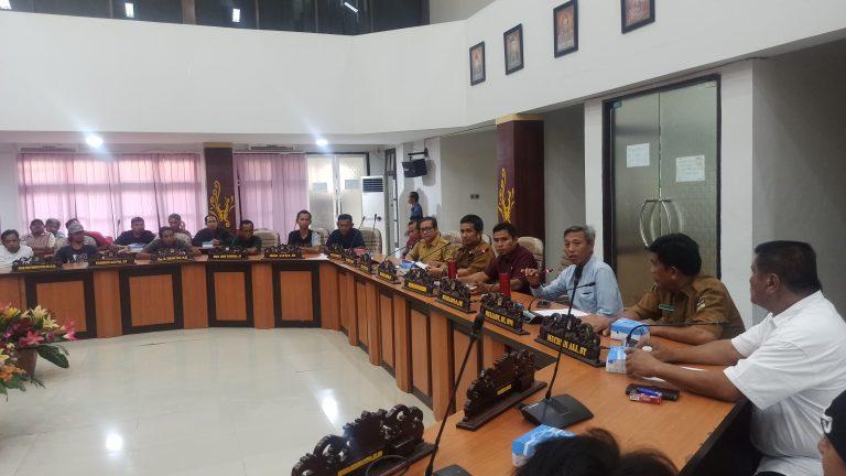 Karyawan Pabrik Kayu PT Cungsung Mengadu ke DPRD Palu